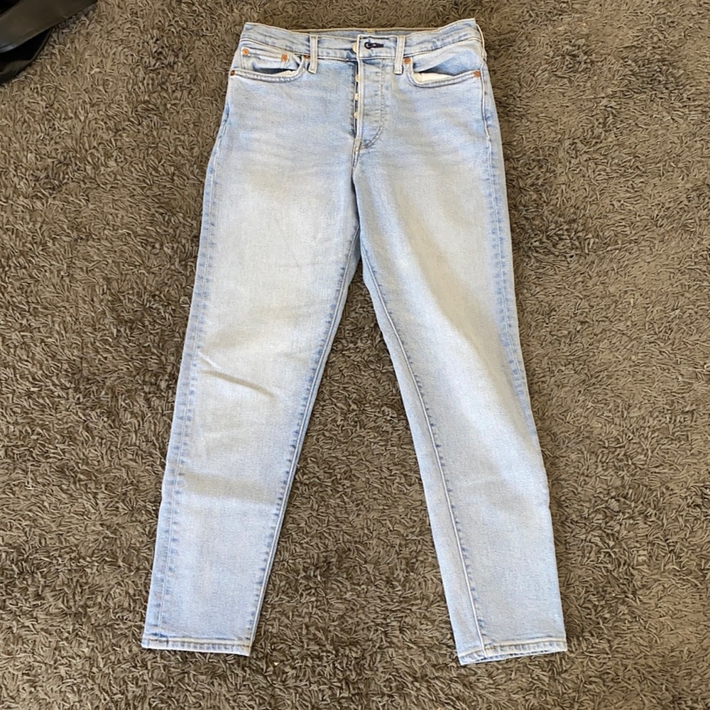 Levi’s light wash jeans